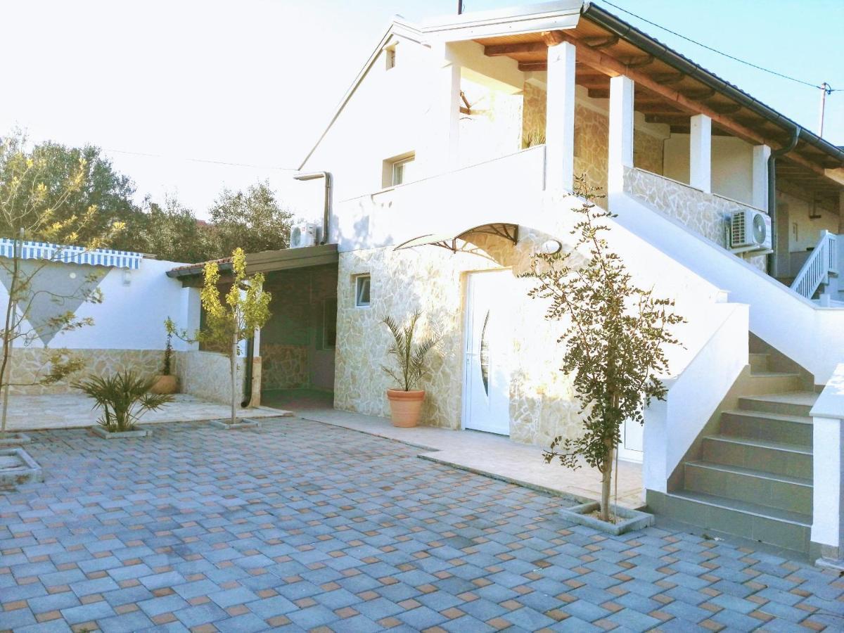 Skalinada Villa Vir Exterior foto